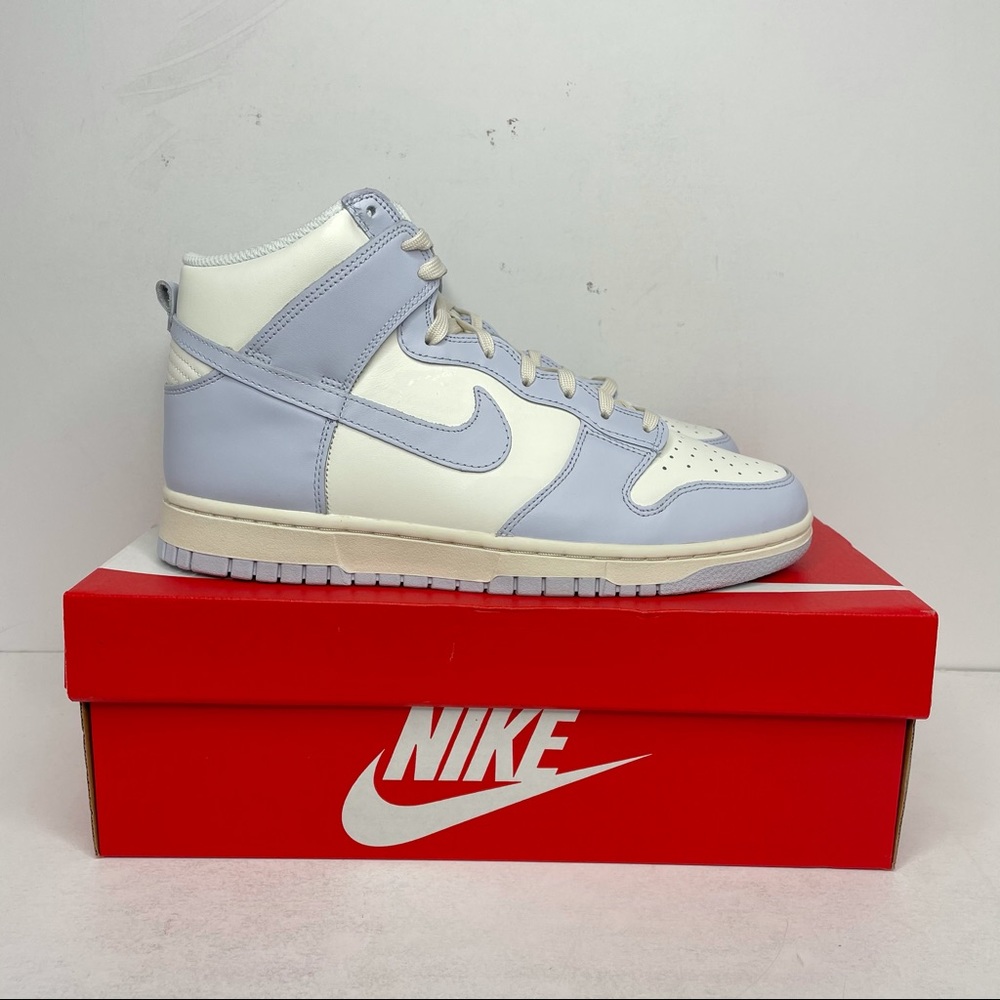 Nike Dunk High WMNS “Football Green” NEW - Picture 4 of 7